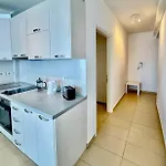 White Sea View Apartamento