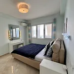 White Sea View Apartamento