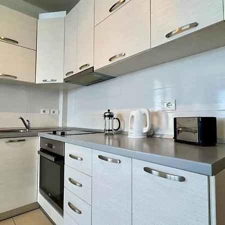 Apartment White Sea View
