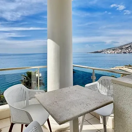 דירה White Sea View